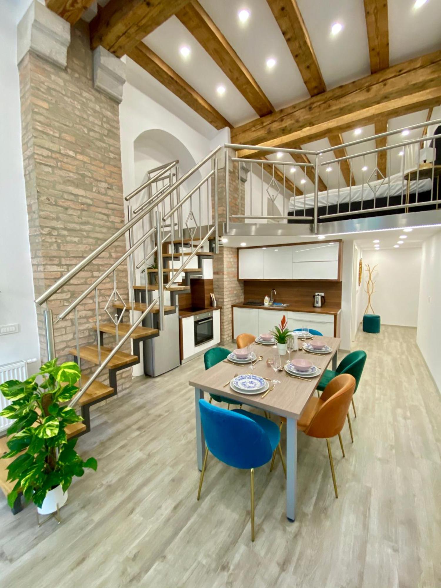 Jungle Loft - Central/free Parking Apartment Ljubljana