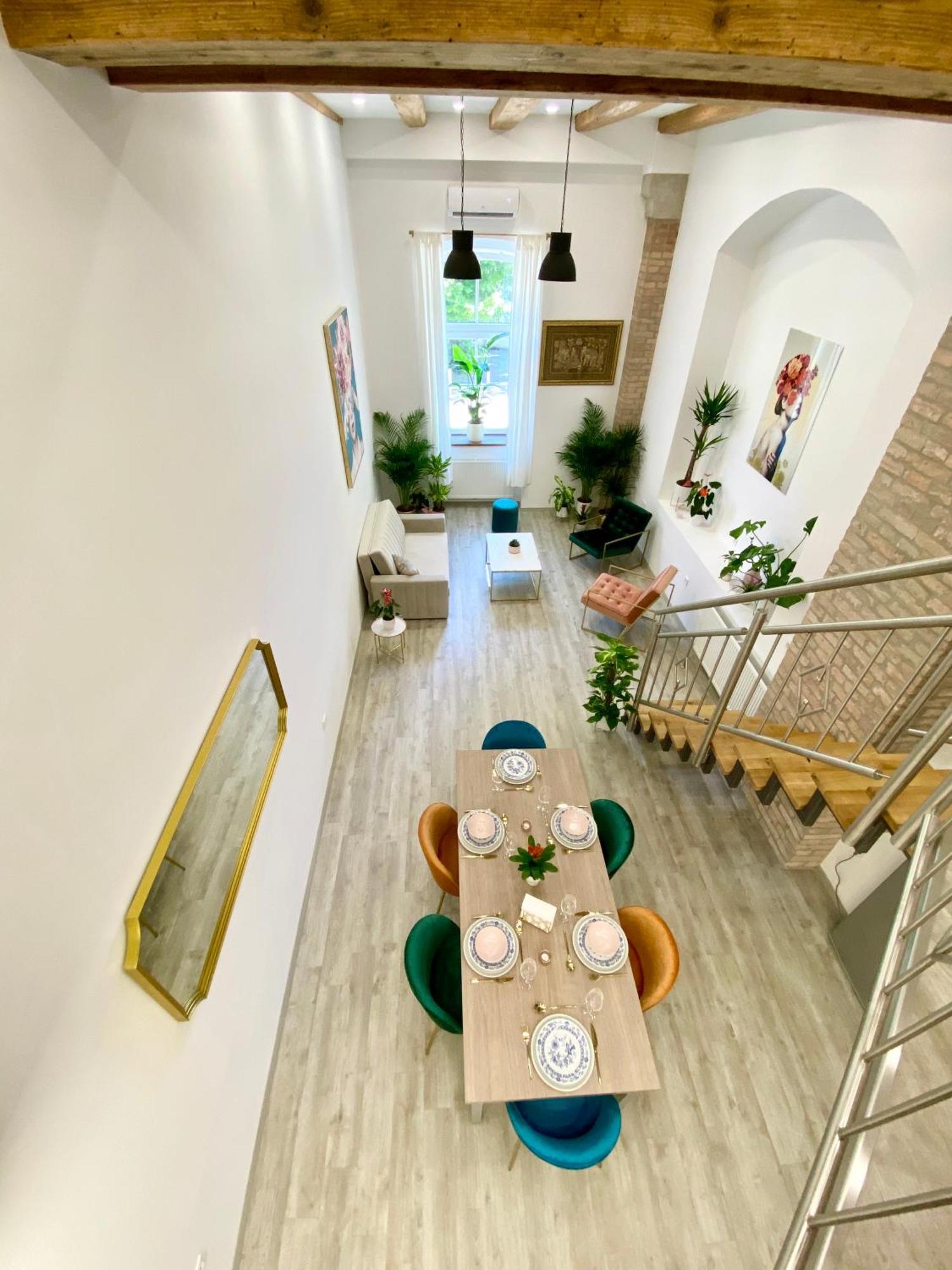 Apartment Jungle Loft - Central/free Parking *